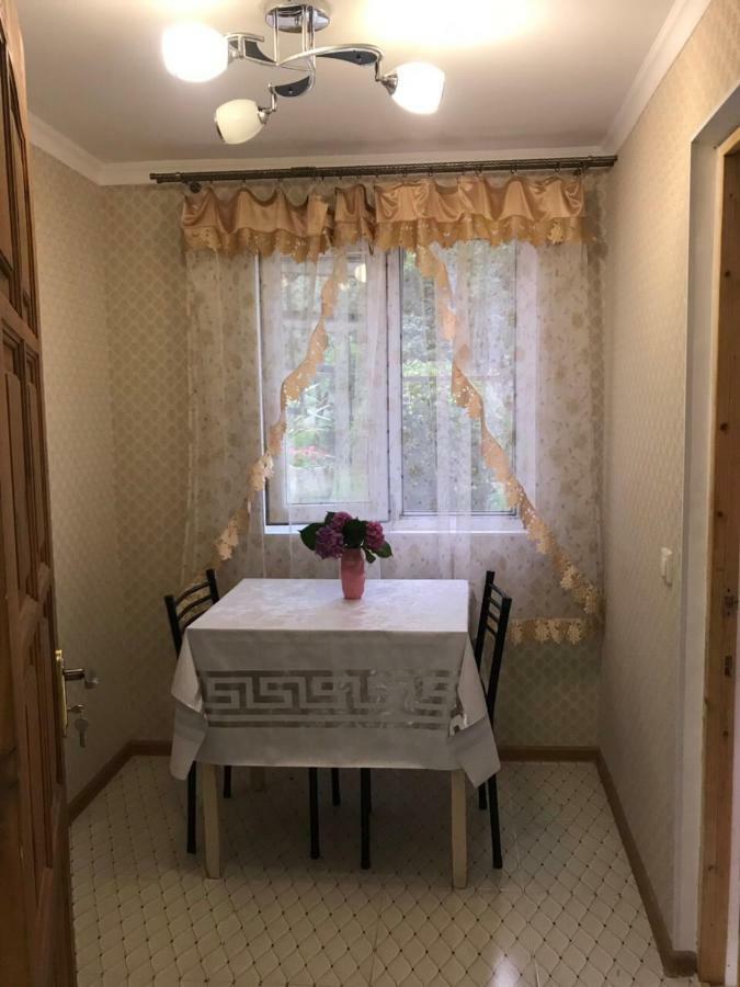 Guest House Dali Gagra Exterior photo
